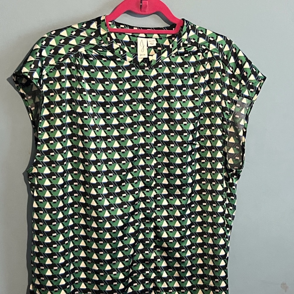 SELLING JOIE BLOUSE FOR WOMEN SIZE XL GEOMETRIC PATTERN BNWOT